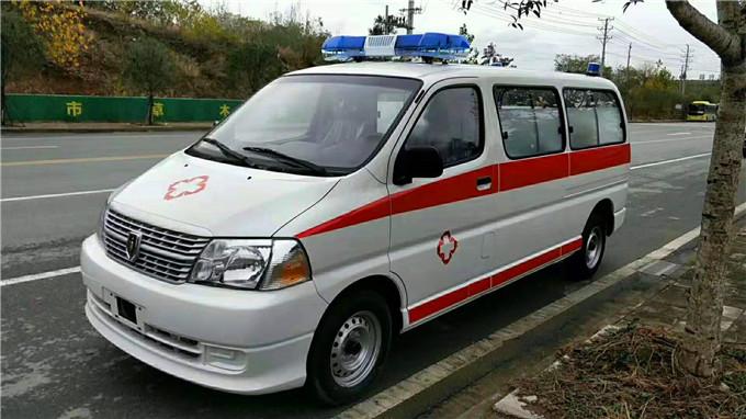洋县丰田海狮救护车
